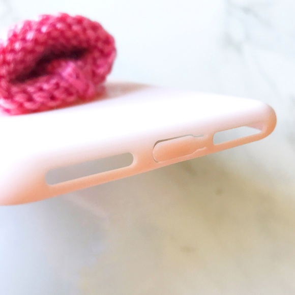 LAST ONE! iPhone 7+/8+ Plus Soft Knit Hat Case - Picture 4 of 4